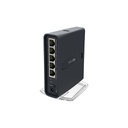 hAP ac lite TC, Router AP de 2.4 / 5GHz de doble concurrencia, 802.11ac, cinco puertos Ethernet, salida PoE en el puerto 5, USB para soporte 3G / 4G, case de torre universal, marca Mikrotik