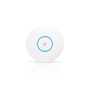 Access Point Wi-Fi 5 Unifi, largo alcance, doble banda, 5x5(DL MU-MIMO), Uplink GbE, PoE, +250 clientes, montaje techo y pared, 185 m², marca Ubiquiti.