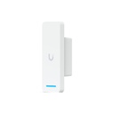 Control y lector de acceso Unifi Access UA-ultra todo en uno, incluye terminal para cerradura (12VDC, 1A) y bornes para solicitud de salida, PoE+ IP55, desbloqueo con tarjeta NFC o app móvil UniFi Identity, marca Ubiquiti.