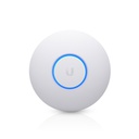 Access Point Wi-Fi 5 Unifi, compacto con tecnología Beamforming 1.7 Gbps, doble banda, 6x6(DL MU-MIMO), Uplink GbE, PoE, +200 clientes, montaje techo, 140 m², marca Ubiquiti.